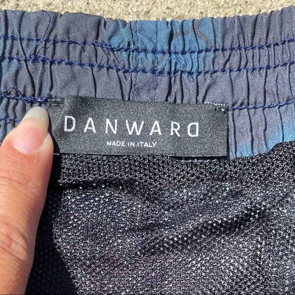 Danward Capri ELASTICATED MID-LENGTH SWIM SHORT WITH BLUE EMBROIDERY size M - Picture 3 of 8